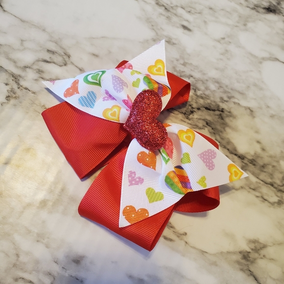 Valentine's Day Hair Bows - Picture 6 of 7